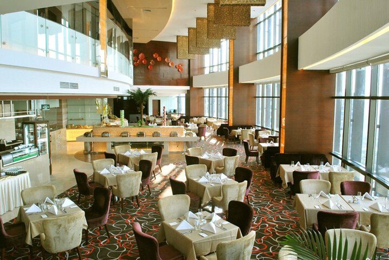 Huaqiang Plaza Hotel Shenzhen, Enjoy Complimentary Afternoon Tea & Mini Bar & Night Snack Buitenkant foto